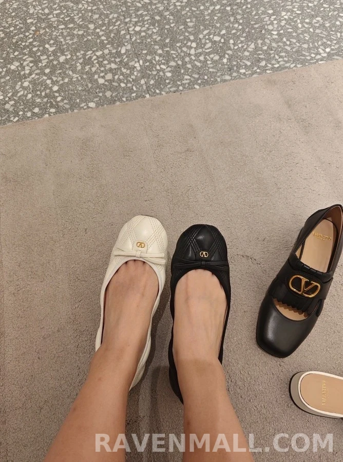 발렌티노 발렌티노 퀼팅 리본 발레 플랫 상세 이미지