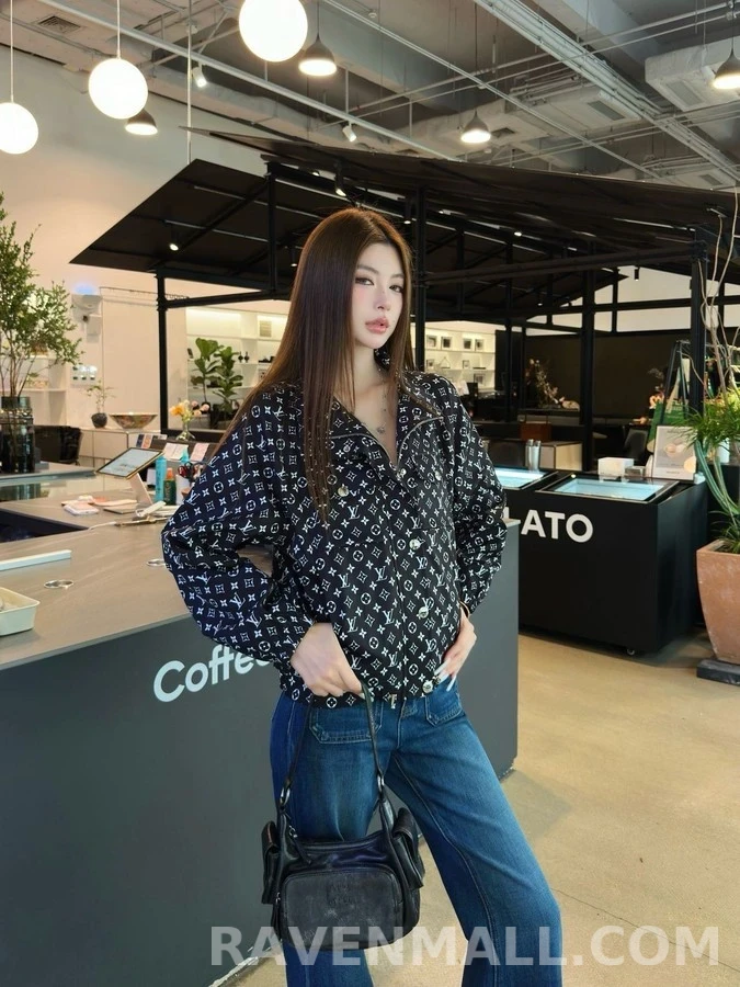 루이비통 루이비통 모노그램 프린트 자켓 상세 이미지