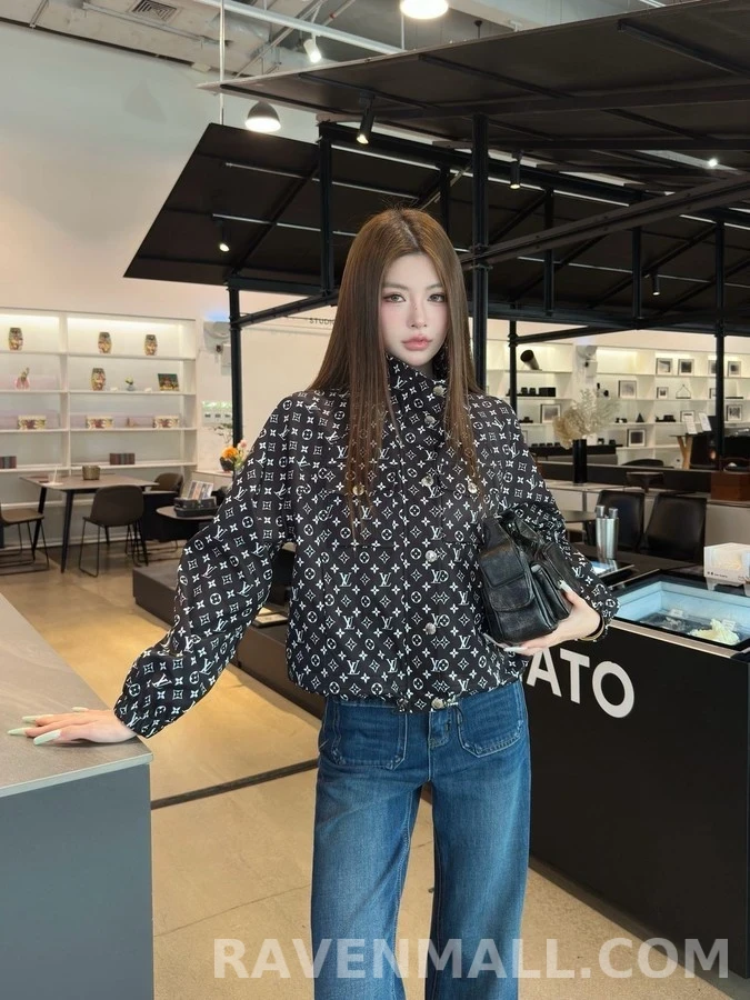 루이비통 루이비통 모노그램 프린트 자켓 상세 이미지
