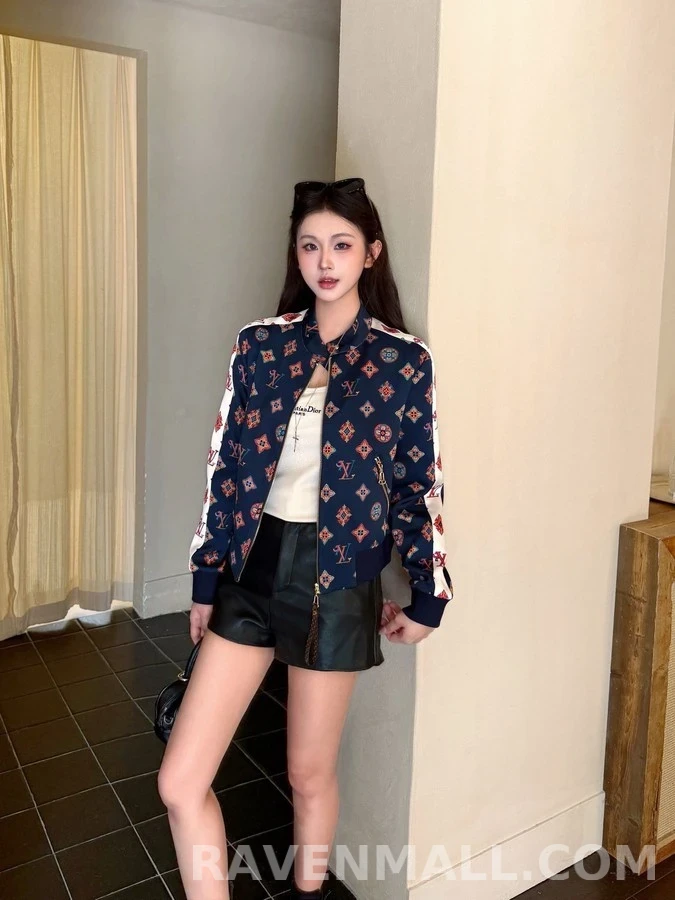 루이비통 루이비통 모노그램 프린트 자켓 상세 이미지