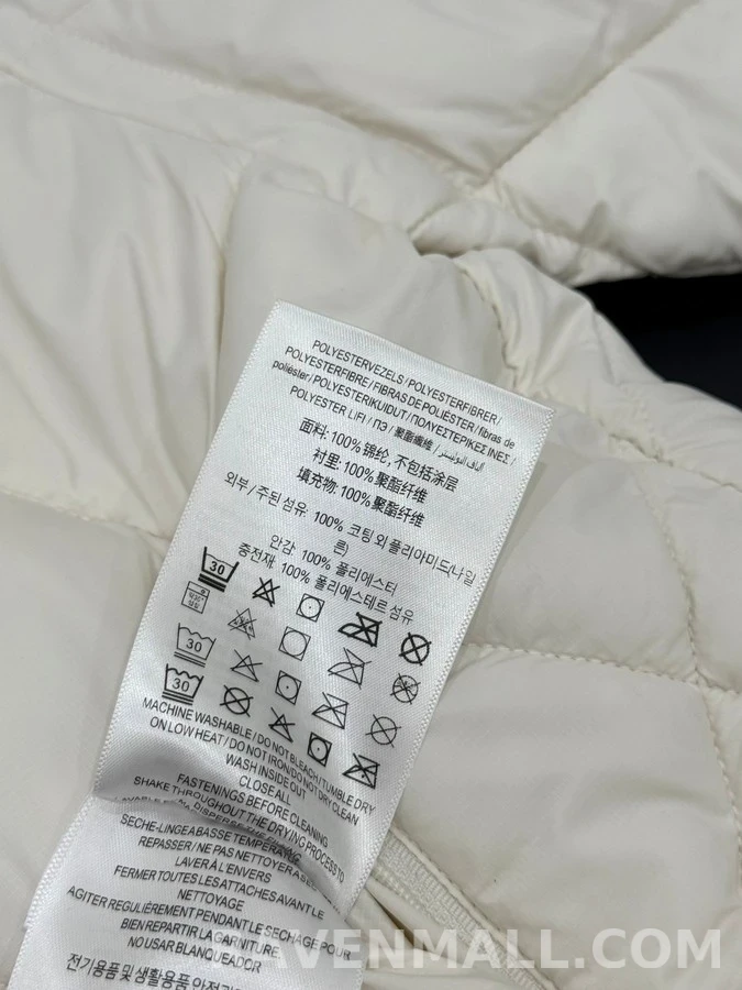 버버리 버버리 체크 퀼팅 패딩 상세 이미지