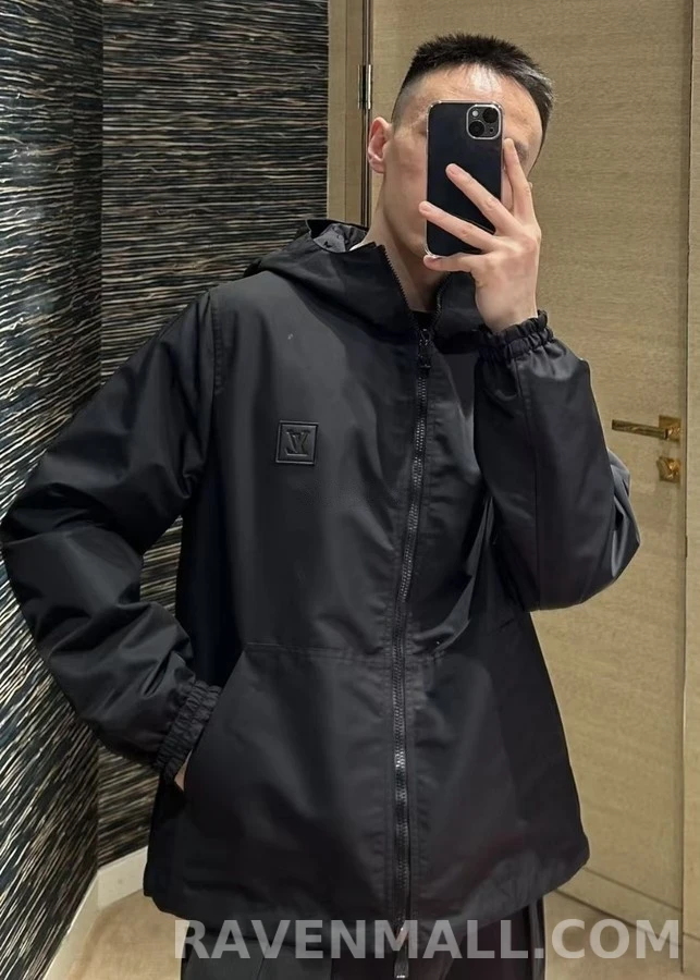 루이비통 루이비통 모노그램 양면 방풍 자켓 상세 이미지