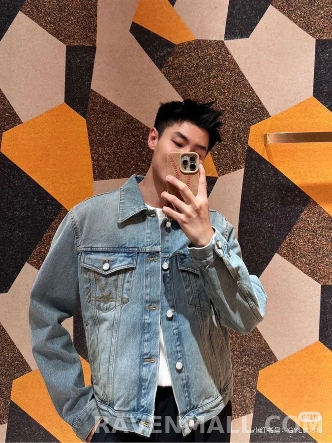 루이비통 루이비통 로고 자수 데님 자켓 상세 이미지
