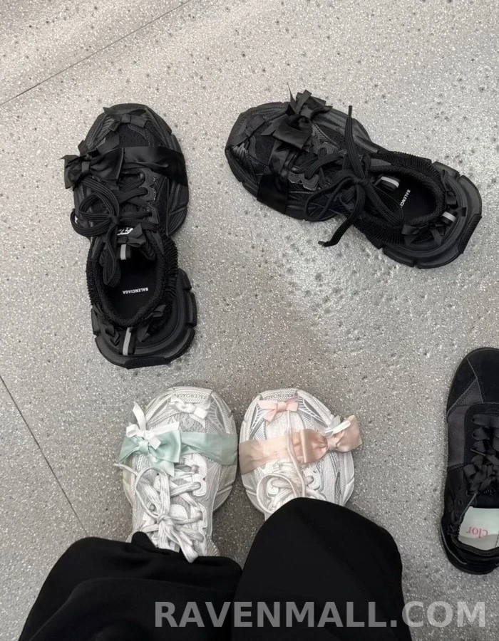 발렌시아가 발렌시아가 리본 장식 스니커즈 상세 이미지