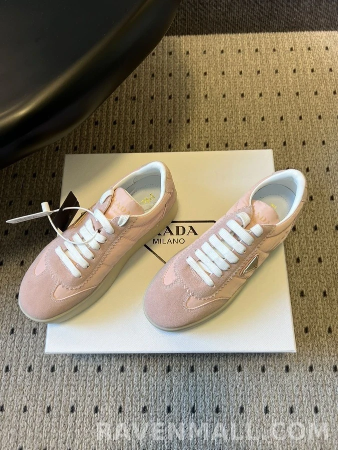 프라다 프라다 스웨이드 플랫폼 스니커즈 상세 이미지