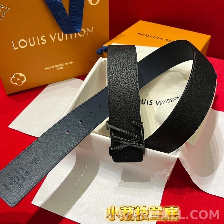 루이비통 루이비통 V 버클 리버서블 벨트 상세 이미지