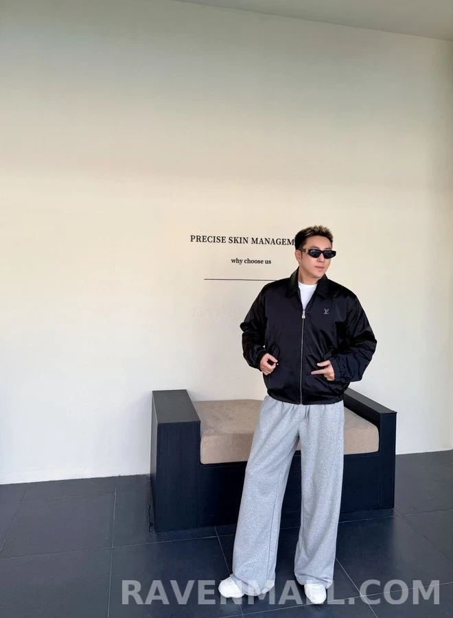루이비통 루이비통 모노그램 자카드 리버서블 자켓 상세 이미지