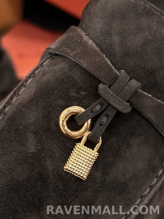 로로피아나 로로피아나스웨이드 로퍼 상세 이미지