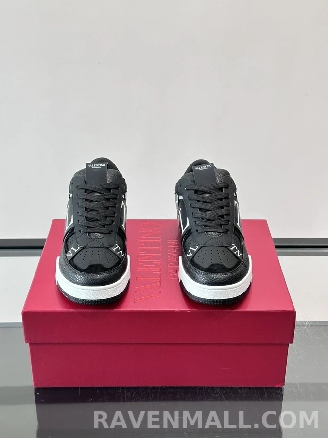 발렌티노 발렌티노 VL 레터링 스니커즈 상세 이미지