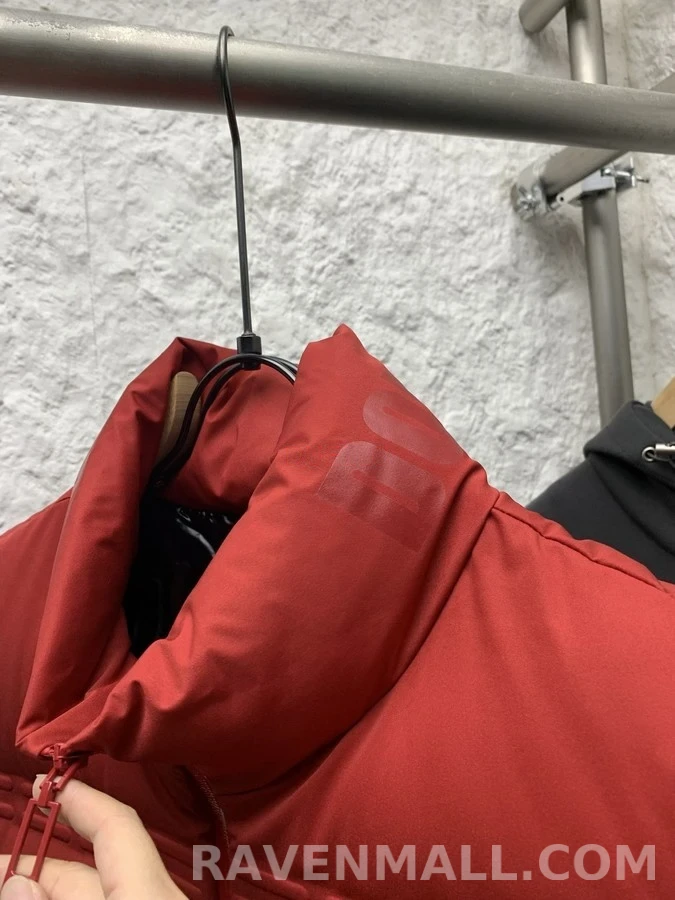 몽클레어 몽클레어 ASAP Rocky 콜라보 패딩 슬리브리스 상세 이미지