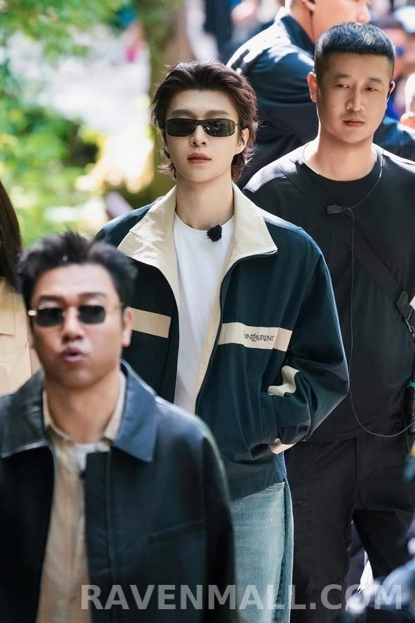 생로랑 세인트로랑 P 로고 스트라이프 코튼 자켓 상세 이미지