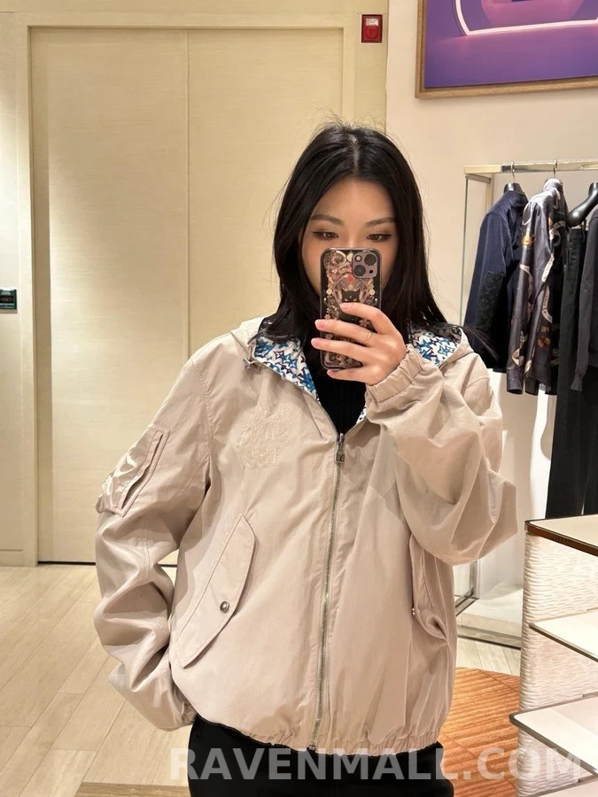 루이비통 루이비통 모노그램 양면 방풍 자켓 상세 이미지