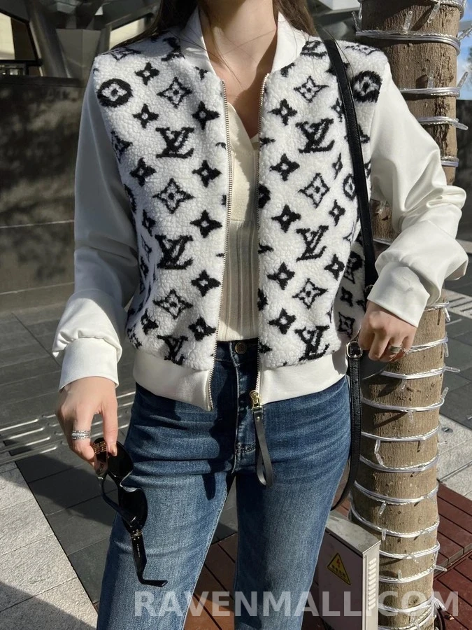 루이비통 루이비통 모노그램 테디 플리스 자켓 상세 이미지