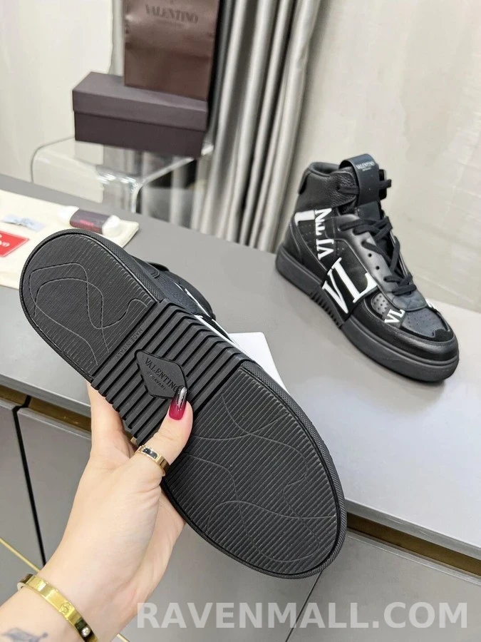 발렌티노 발렌티노 VL7N 미드탑 스니커즈 상세 이미지