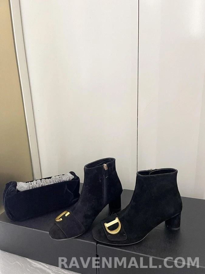 디올 디올 C'EST DIOR 스웨이드 힐 앵클부츠 상세 이미지