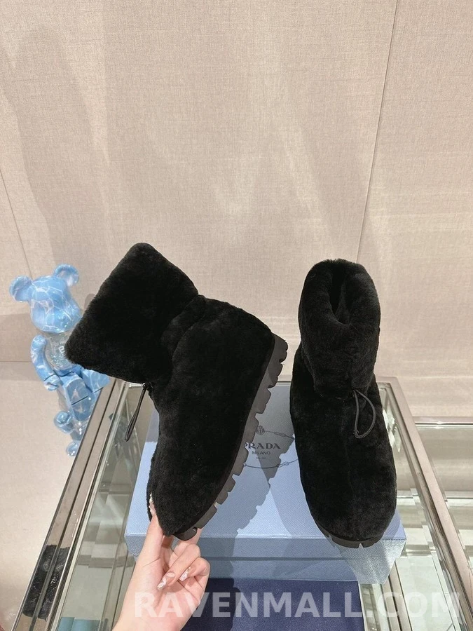 프라다 프라다 시어링 부티 상세 이미지