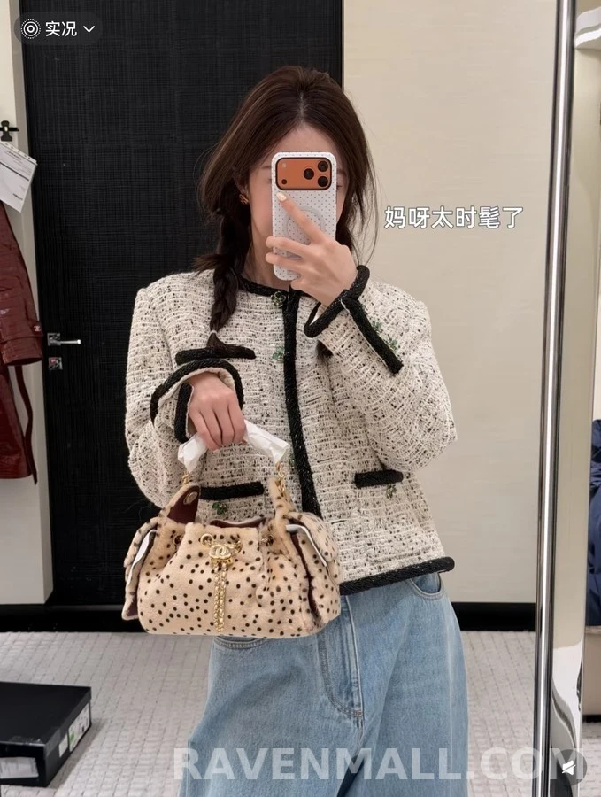 샤넬 샤넬 트위드 배색 라운드넥 자켓 상세 이미지
