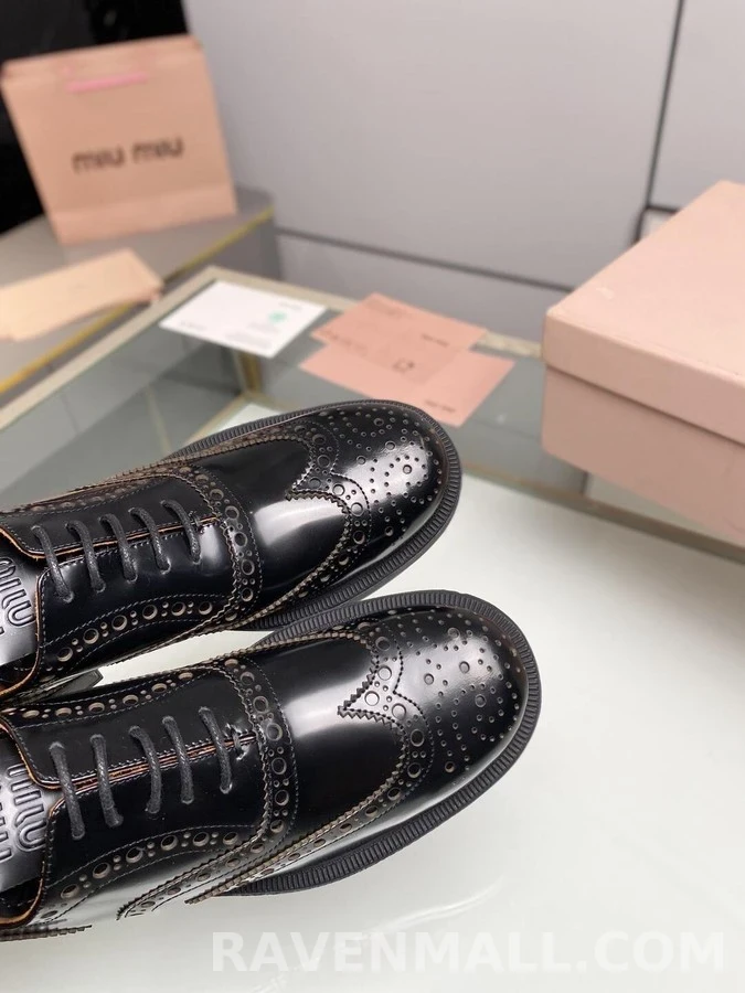 미우미우 미우미우 x 처치스 브러쉬드 옥스포드 브로그 슈즈 상세 이미지