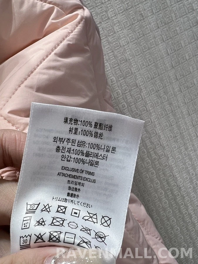 버버리 버버리 다이아몬드 퀼팅 코튼 베스트 상세 이미지
