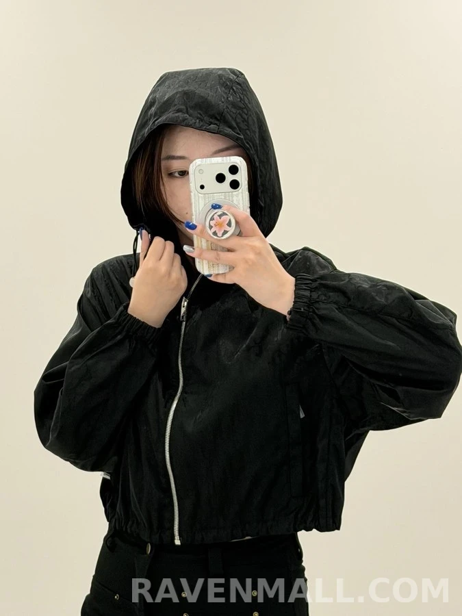 디올 디올 오블리크 크롭 후드 집업 상세 이미지