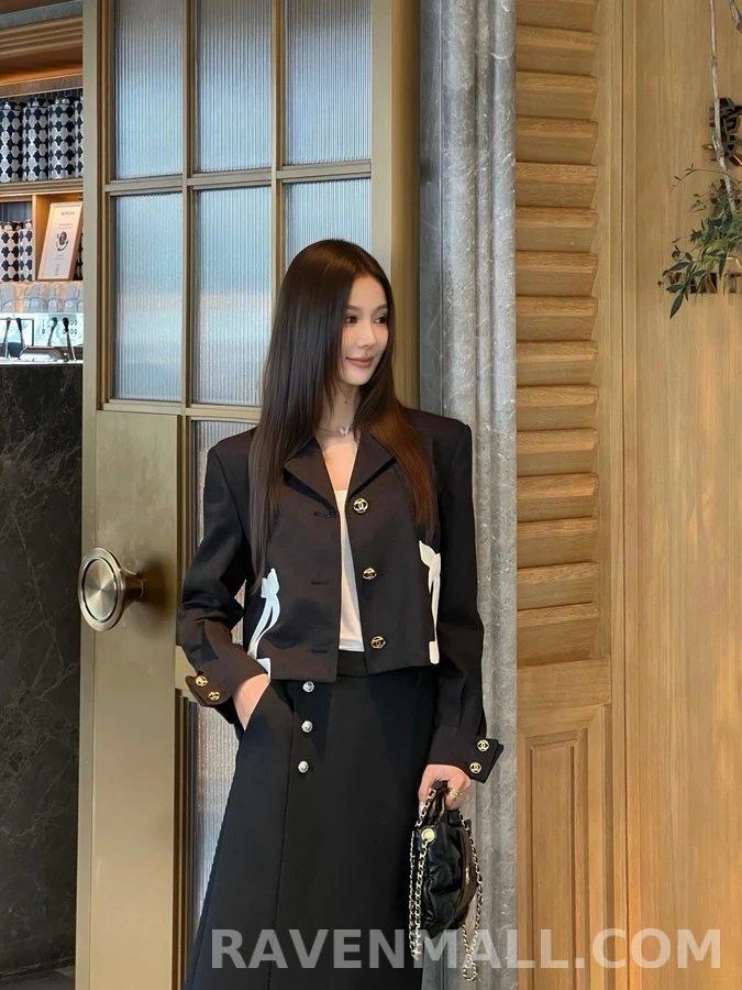 샤넬 샤넬 더블 C 로고 쇼트 자켓 상세 이미지