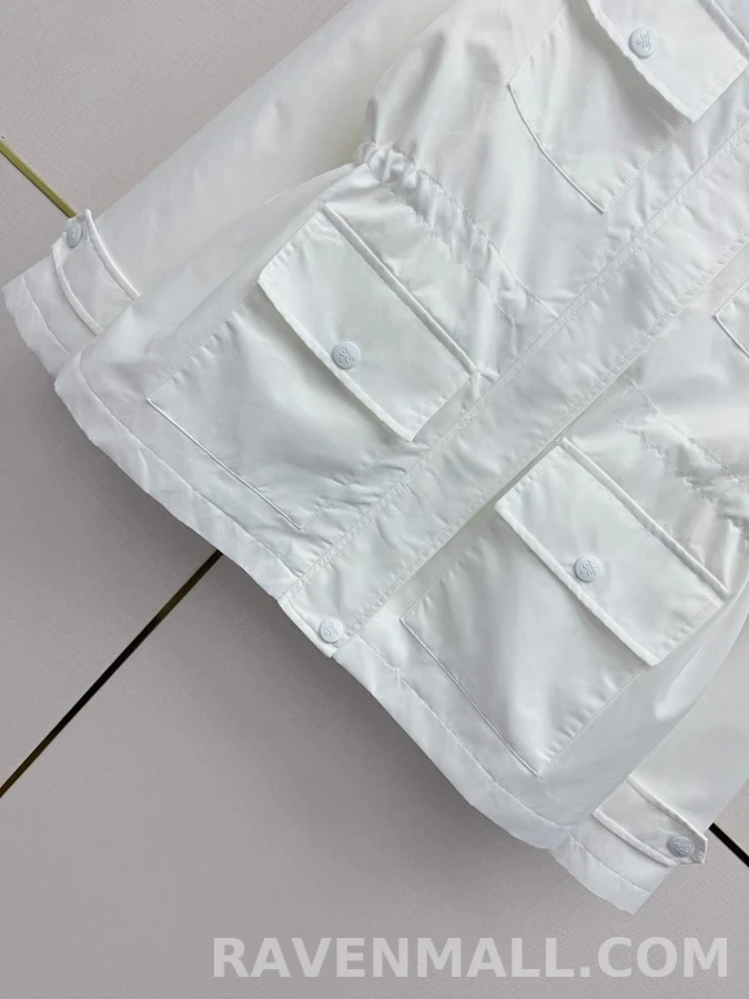 프라다 프라다 삼각 로고 멀티 포켓 자켓 상세 이미지