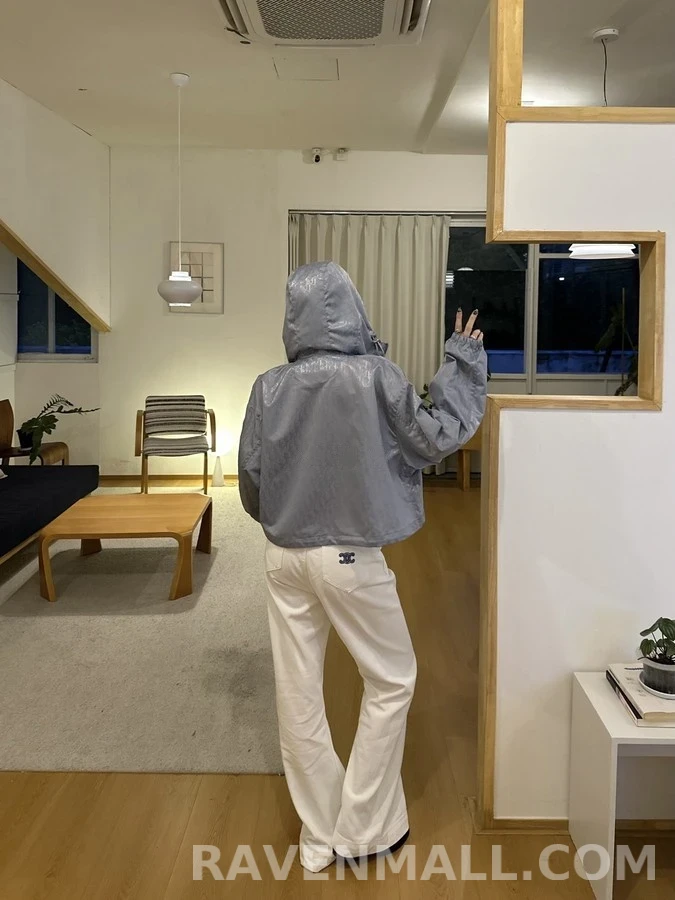 디올 디올 오블리크 크롭 후드 집업 상세 이미지