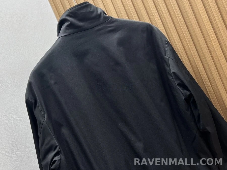 버버리 버버리 기사 로고 체크 칼라 자켓 상세 이미지