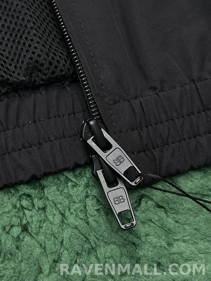 발렌시아가 발렌시아가 사커 넘버링 트랙 자켓 상세 이미지