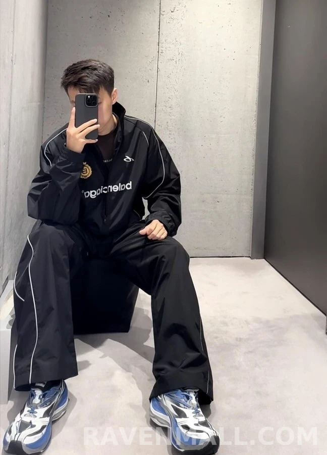 발렌시아가 발렌시아가 사커 넘버링 트랙 자켓 상세 이미지