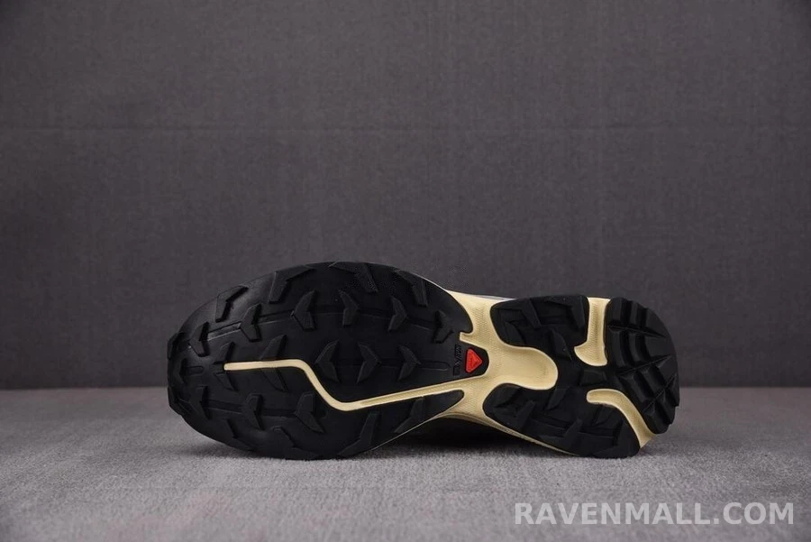 살로몬 살로몬 x 도버 스트리트 마켓 XT-6 익스팬스 알로이 스니커즈 상세 이미지