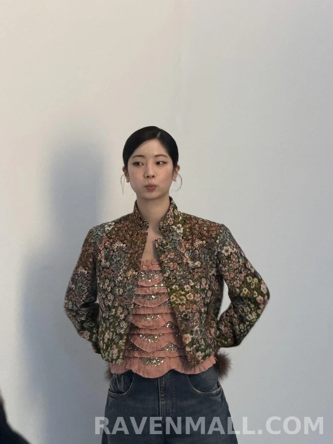 루이비통 루이비통 플라워 패턴 크롭 자켓 상세 이미지