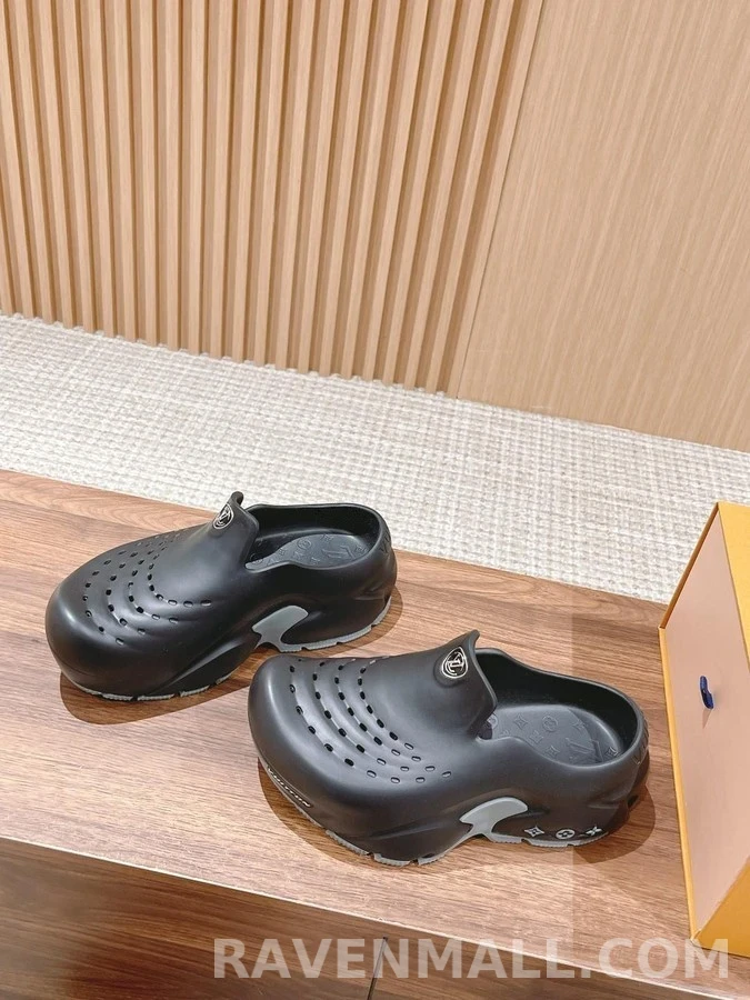 루이비통 루이비통 LV 샤크 클로그 상세 이미지