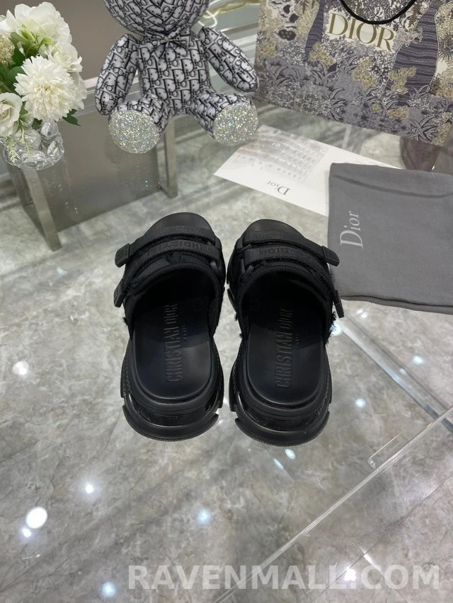 디올 디올 D 완더 오블리크 슬라이드 샌들 상세 이미지