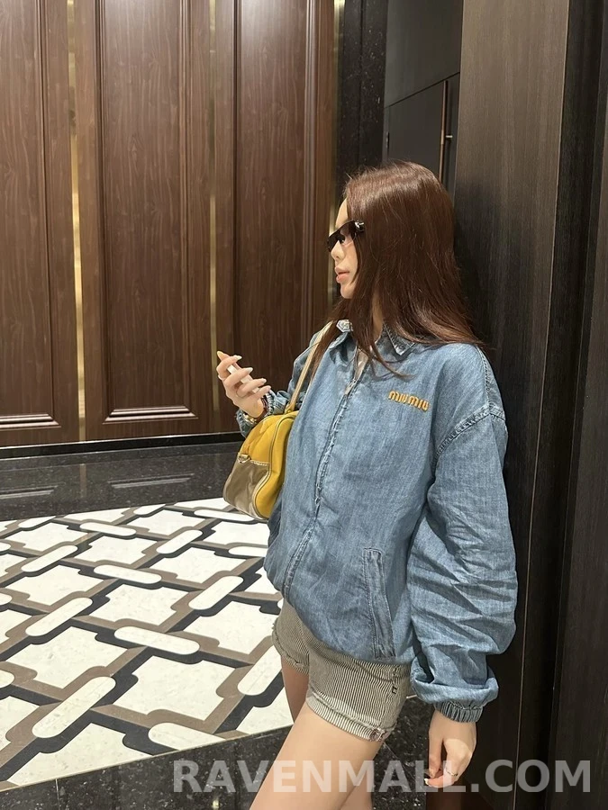 미우미우 미우미우 자수 로고 데님 자켓 상세 이미지