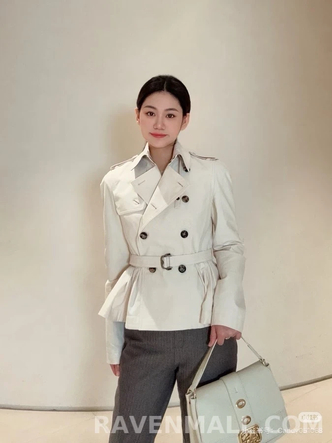 버버리 버버리 벨티드 더블 플레어 자켓 상세 이미지