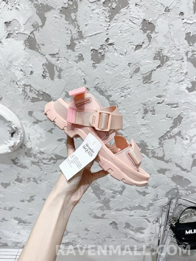 알렉산더 맥퀸 알렉산더 맥퀸 웹 스트랩 트레드 샌들 상세 이미지