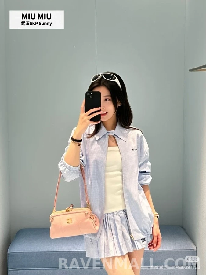 미우미우 미우미우 체크 카라 자켓 상세 이미지