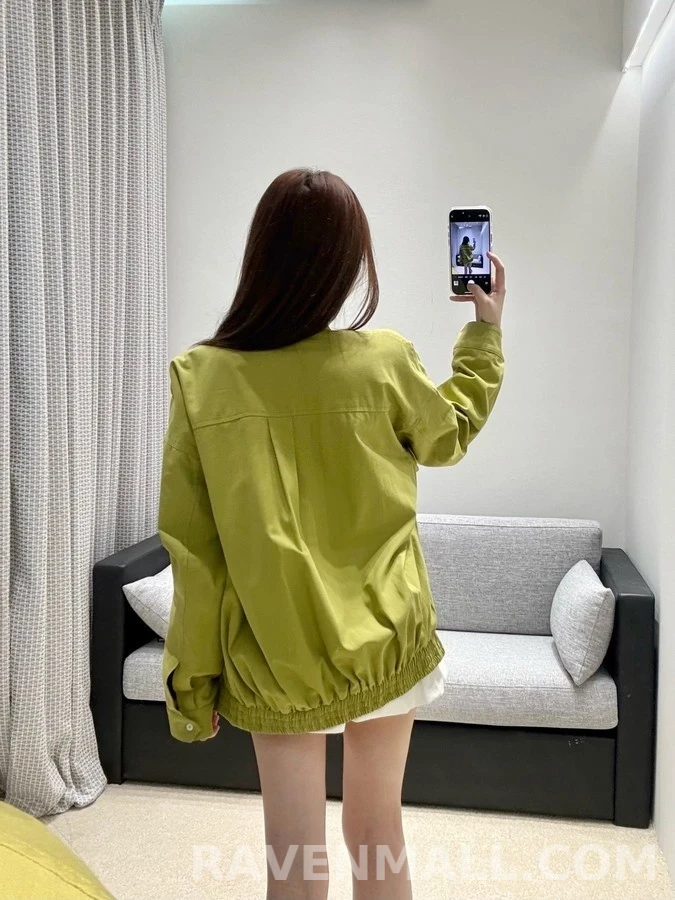 미우미우 미우미우 엠브로이더리 로고 자켓 상세 이미지