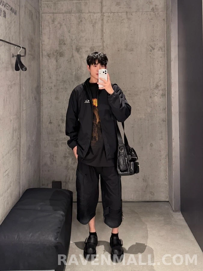 발렌시아가 발렌시아가 테크니컬 트랙수트 자켓 상세 이미지