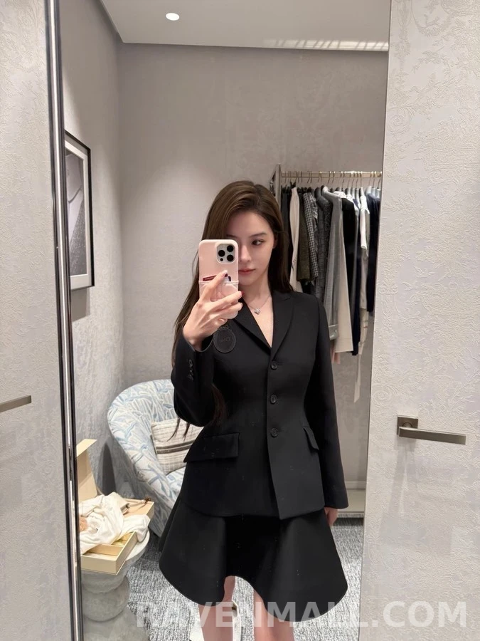 디올 디올 엠블럼 블레이저 상세 이미지