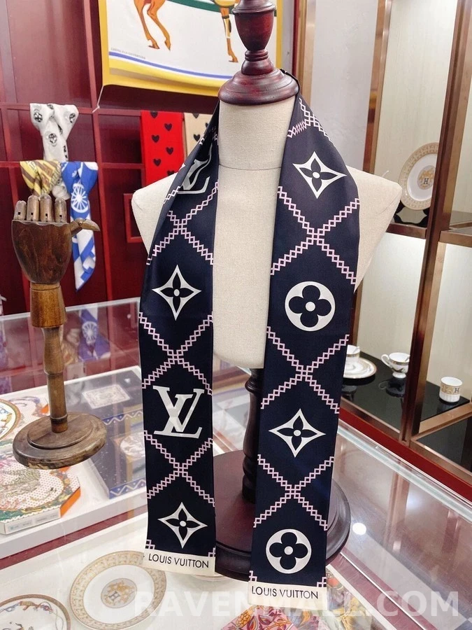 루이비통 루이비통 크로아지옹 방도 스카프 상세 이미지