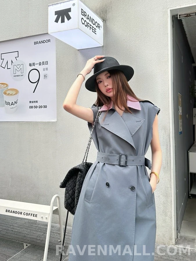 미우미우 미우미우 스트라이프 카라 더블 슬리브리스 코트 상세 이미지