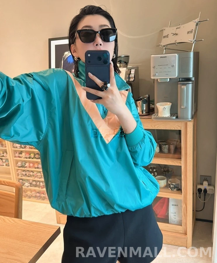 생로랑 세인트로랑 V넥 컬러 블록 반집업 자켓 상세 이미지