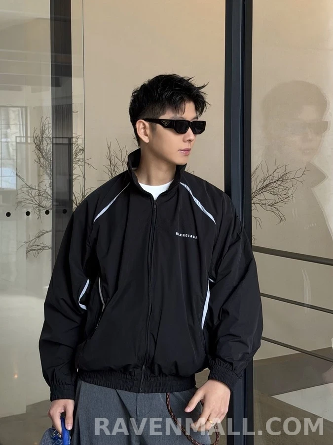 발렌시아가 발렌시아가 스트라이프 트랙 자켓 상세 이미지