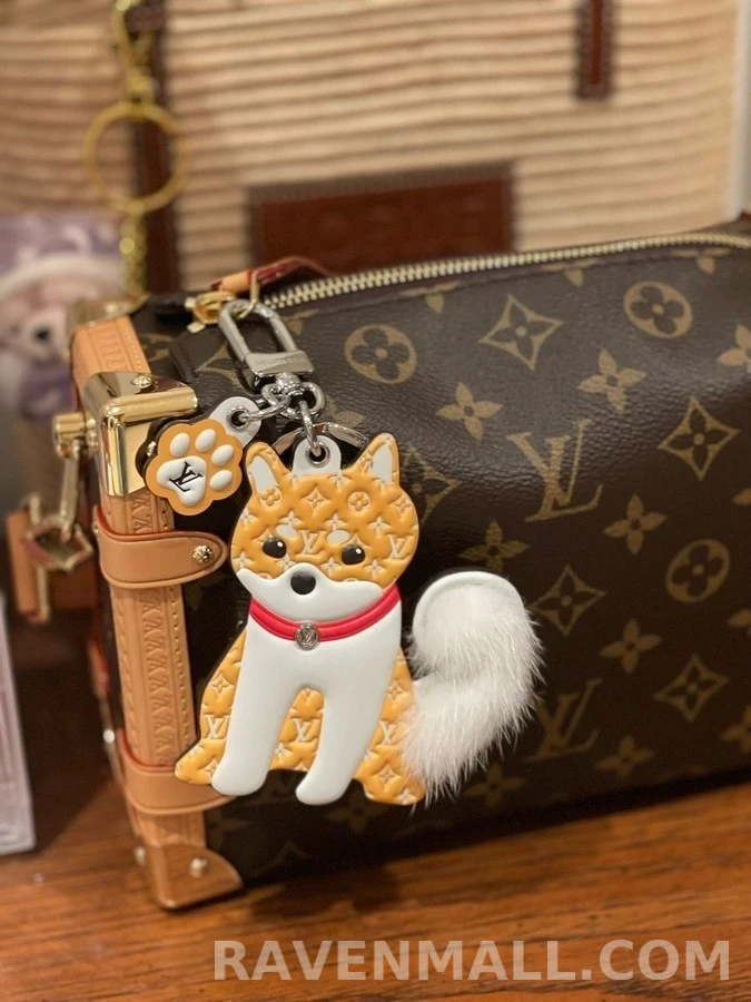 루이비통 루이비통 LV Shiba 키링 상세 이미지