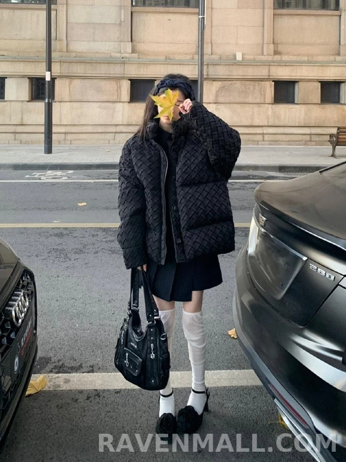 보테가베네타 보테가 베네타 인트레치오 편직 패딩 자켓 상세 이미지