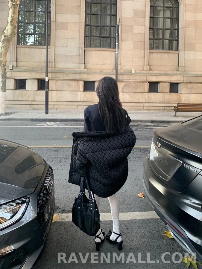 보테가베네타 보테가 베네타 인트레치오 편직 패딩 자켓 상세 이미지