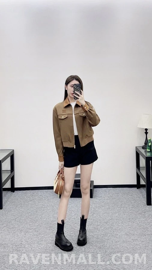 미우미우 미우미우 스웨이드 칼라 집업 자켓 상세 이미지